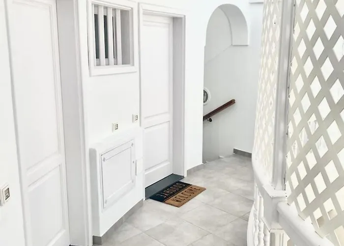 Ancla I Old Town & Playa Chica Apartament *