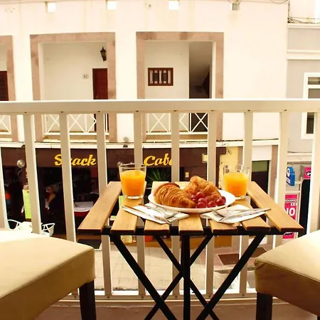 Ancla I Old Town & Playa Chica Appartamento